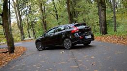 Volvo V40 II Hatchback 1.6 T3 150KM - galeria redakcyjna - lewy bok