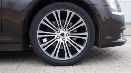 Lancia Thema II Sedan 3.6 V6 286KM - galeria redakcyjna - koło