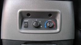 Mitsubishi Pajero 3.2 DID - inny element panelu przedniego