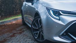 Toyota Corolla Hatchback 1.2 Turbo -D-4T 116 KM - galeria redakcyjna - widok z przodu