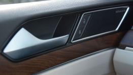 Volkswagen Passat B8 w Sardynii - galeria redakcyjna - klamka