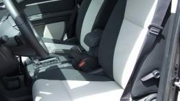 Dodge Journey 2.0 CRD DCT - galeria redakcyjna - fotel kierowcy, widok z przodu