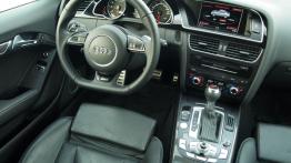Audi A5 RS5 4.2 FSI 450KM - galeria redakcyjna - kokpit