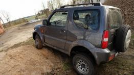 Suzuki Jimny Standard 1.3 VVT 85KM - galeria redakcyjna - lewy bok