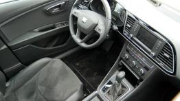 Seat Leon III Hatchback 1.6 TDI CR - galeria redakcyjna - kokpit