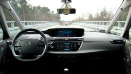 Citroen Grand C4 Picasso II e-HDi - galeria redakcyjna - pełny panel przedni