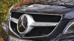 Mercedes Klasa E W212 Kabriolet Facelifting - galeria redakcyjna - grill