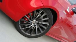 Alfa Romeo Giulietta Nuova II Hatchback 5d 1750 TBi 16v 235KM - galeria redakcyjna - koło