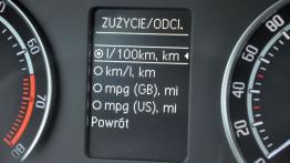 Skoda Octavia RS wewnątrz - komputer pokładowy