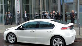 Opel Ampera - wersja przedprodukcyjna - lewy bok