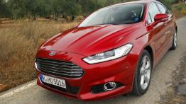 Ford Mondeo V - galeria redakcyjna - widok z przodu