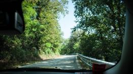 Jeep Renegade Trailhawk MultiJet - galeria redakcyjna - szyba przednia od wewnątrz