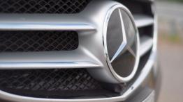 Mercedes Klasa E W212 Facelifting - galeria redakcyjna - logo