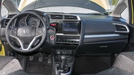 Honda Jazz III (2015) - galeria redakcyjna - pełny panel przedni
