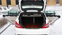 Mercedes CLS W218 Shooting Brake 350 CDI BlueEFFICIENCY 265KM - galeria redakcyjna - tył - bagażnik 