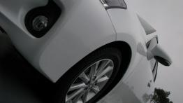 Lexus CT 200h 136KM - galeria redakcyjna - bok - inne ujęcie