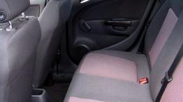 Opel Corsa D Hatchback 1.3 CDTI ECOTEC 90KM - galeria redakcyjna - tylna kanapa