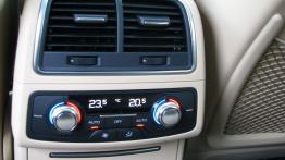 Audi A6 C7 Avant 3.0 TFSI 300KM - galeria redakcyjna - nawiewy tylne