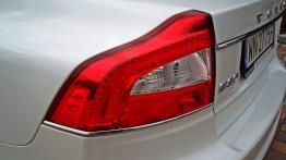 Volvo S80 II Facelifting Polestar 3.0 T6 - galeria redakcyjna - lewy tylny reflektor - wyłączony