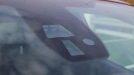 Ford Fiesta VII 5d Facelifting 1.0 EcoBoost 100KM - galeria redakcyjna - szyba przednia