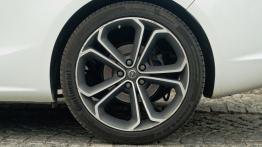 Opel Cascada 1.6 SIDI Turbo 170KM - galeria redakcyjna - koło