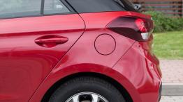 Hyundai i20 1.2 MPI 84 KM - galeria redakcyjna - lewy bok