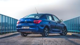 Citroen C-Elysee - galeria redakcyjna - widok z tyłu