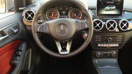 Mercedes B 250 4MATIC Facelifting - galeria redakcyjna - kokpit