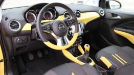 Opel Adam 1.4 100KM - galeria redakcyjna - pełny panel przedni