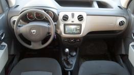 Dacia Dokker Mikrovan 1.5 dCi 90KM - galeria redakcyjna - pełny panel przedni
