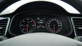 Seat Leon III Hatchback 1.6 TDI CR - galeria redakcyjna - zestaw wskaźników