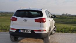 Kia Sportage III Facelifting - galeria redakcyjna - widok z tyłu
