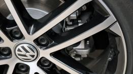 Volkswagen Golf VII GTD 5d 2.0 TDI-CR 184KM - galeria redakcyjna - koło