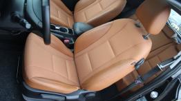 Hyundai i30 II 3d 1.6 GDI 135KM - galeria redakcyjna - fotel kierowcy, widok z przodu