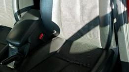 Peugeot 407 2.0 HDI Sport - fotel kierowcy, widok z przodu