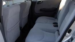 Honda City - tylna kanapa