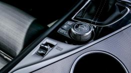 Infiniti Q50 S Hybrid (facelifting) - galeria redakcyjna - pokr?t?o do sterowania trybami jazdy