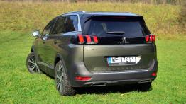 Peugeot 5008 GT - galeria redakcyjna - widok z tyłu