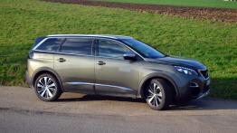 Peugeot 5008 GT - galeria redakcyjna - prawy bok