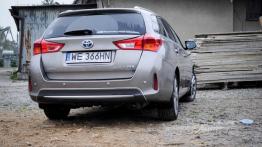 Toyota Auris II Touring Sports - galeria redakcyjna - widok z tyłu