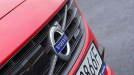 Volvo S60 II Facelifting 2.0 T6 Drive-E 306 KM - galeria redakcyjna - logo