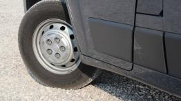 Fiat Ducato III Furgon Facelifting - galeria redakcyjna - koło