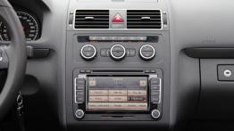 Volkswagen Cross Touran 2.0 TDI 177KM - galeria redakcyjna - nawigacja gps