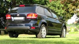 Fiat Freemont - galeria redakcyjna - widok z tyłu