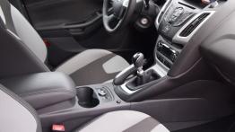 Ford Focus III Hatchback 5d 1.0 EcoBoost 125KM - galeria redakcyjna - kokpit