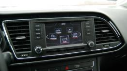 Seat Leon III Hatchback 1.6 TDI CR - galeria redakcyjna - ekran systemu multimedialnego