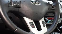 Kia Sportage III 2.0 CRDi 184KM - galeria redakcyjna - sterowanie w kierownicy