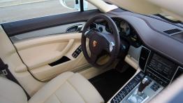 Porsche Panamera S E-hybrid - galeria redakcyjna - kokpit