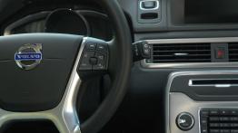 Volvo V70 III Facelifting 2.0 D4 - galeria redakcyjna - manetka do sterowania wycieraczkami