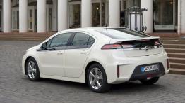 Opel Ampera - wersja przedprodukcyjna - lewy bok